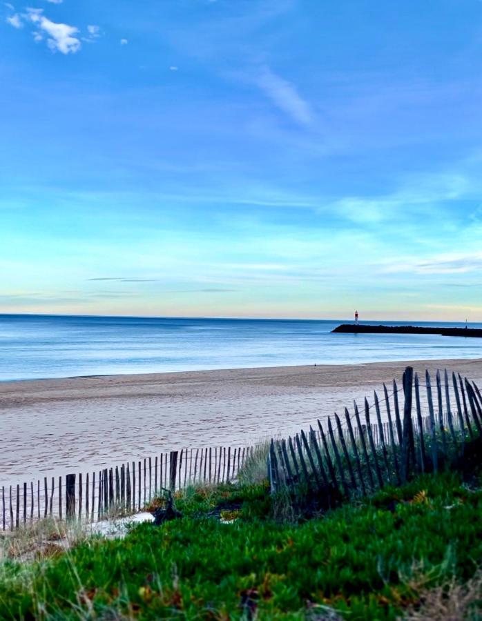 'Cap Confession' - Naturiste - Sea View - Beach - Parking -Air Conditionaire Агде Екстериор снимка